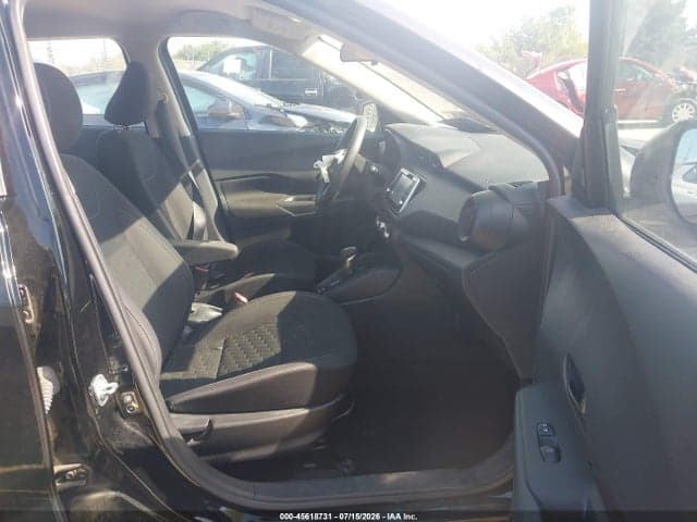 2022 NISSAN KICKS S XTRONIC CVT 5
