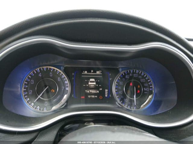 2016 CHRYSLER 200 LIMITED 7