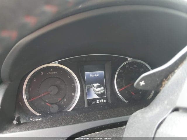 2017 TOYOTA CAMRY SE 7