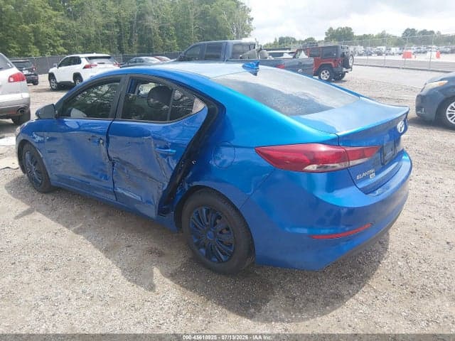 2017 HYUNDAI ELANTRA SE 3