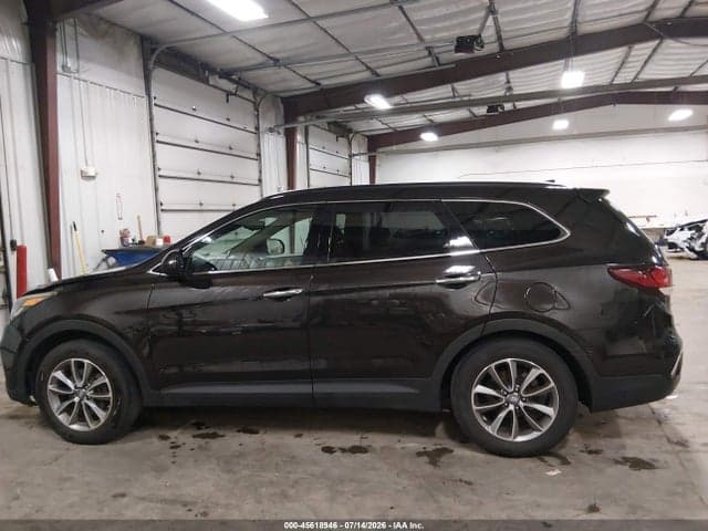 2017 HYUNDAI SANTA FE SE 14