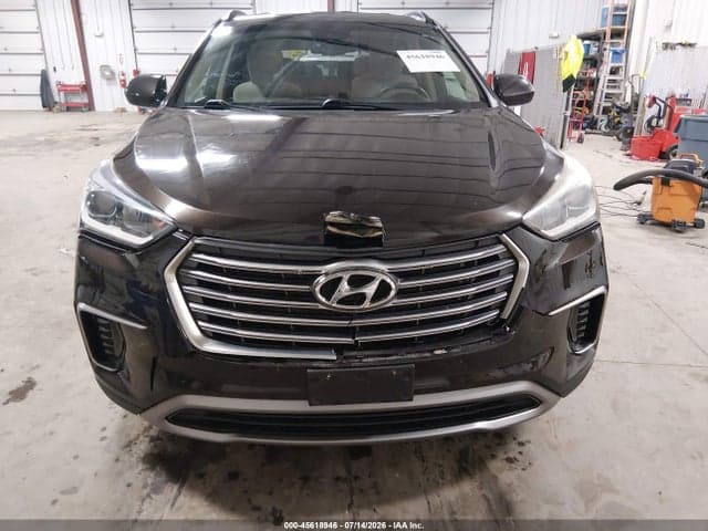 2017 HYUNDAI SANTA FE SE 6