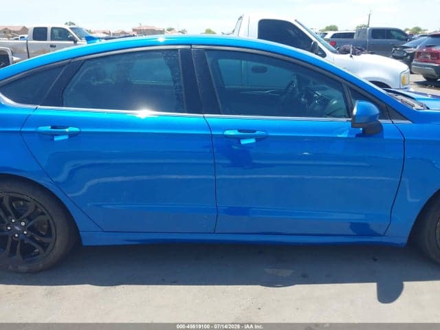 2019 FORD FUSION SE 13