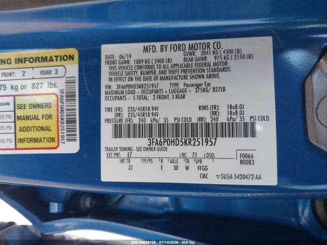 2019 FORD FUSION SE 9