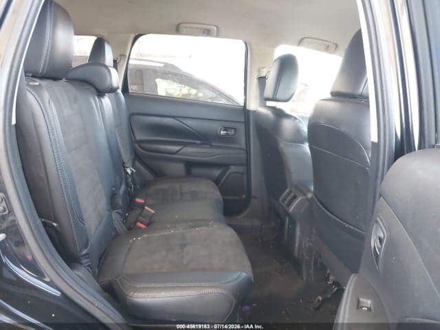 2019 MITSUBISHI OUTLANDER SE 8