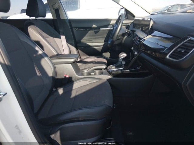 2025 KIA SELTOS S 5