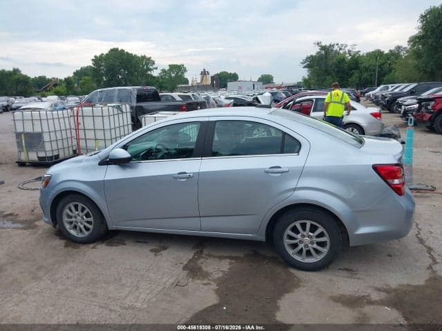 2017 CHEVROLET SONIC LT AUTO 14