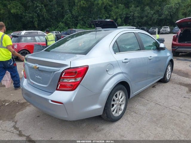 2017 CHEVROLET SONIC LT AUTO 4