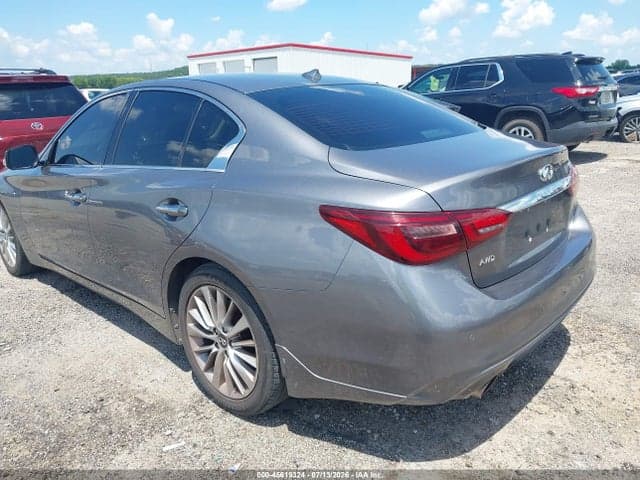 2021 INFINITI Q50 LUXE AWD 3