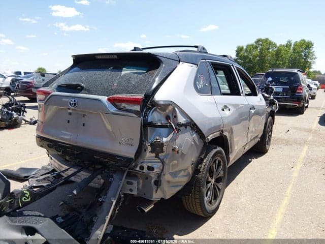 2022 TOYOTA RAV4 HYBRID XSE 4
