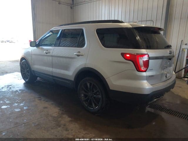 2017 FORD EXPLORER XLT 3