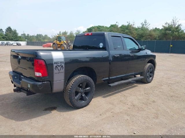 2018 RAM 1500 ST 4