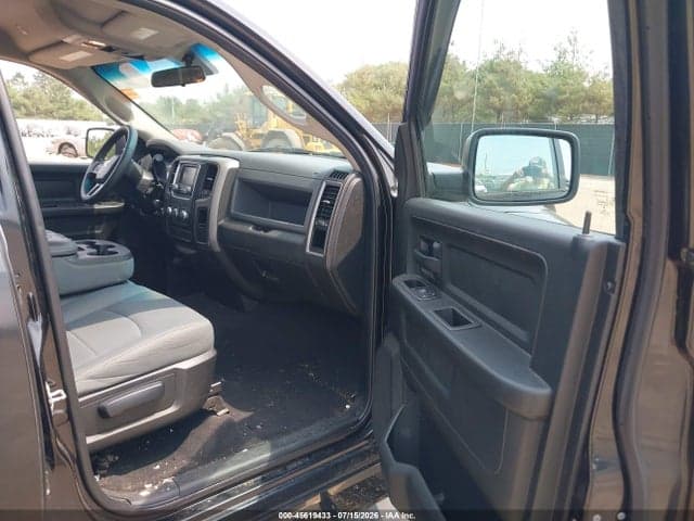 2018 RAM 1500 ST 5