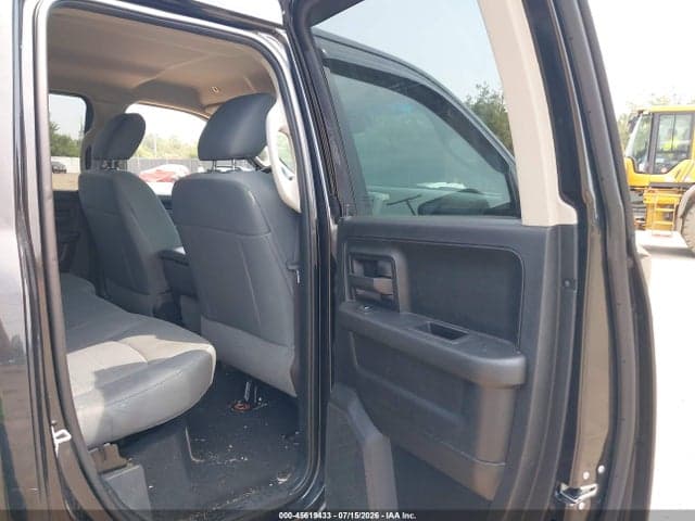 2018 RAM 1500 ST 8