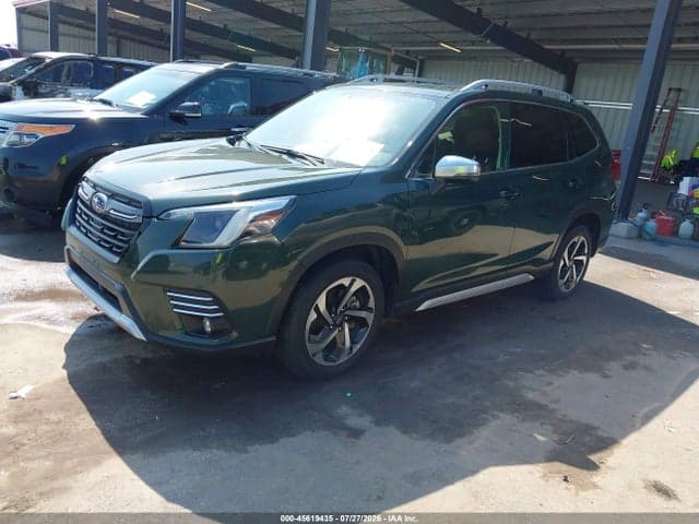 2023 SUBARU FORESTER TOURING 2
