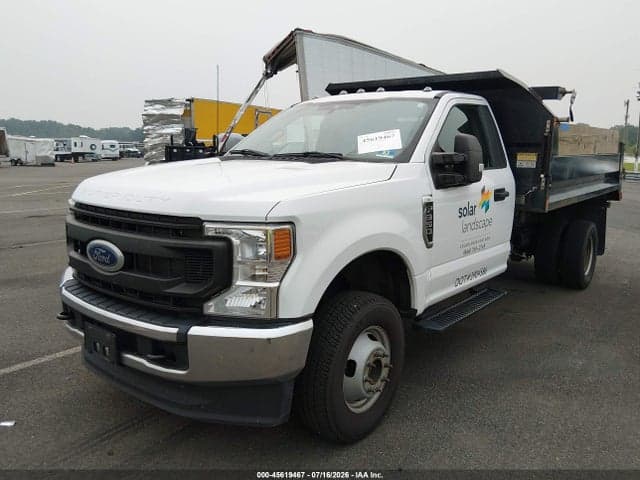 2022 FORD F-350 CHASSIS XL 2