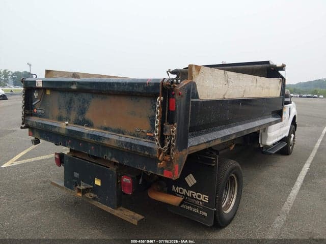 2022 FORD F-350 CHASSIS XL 4