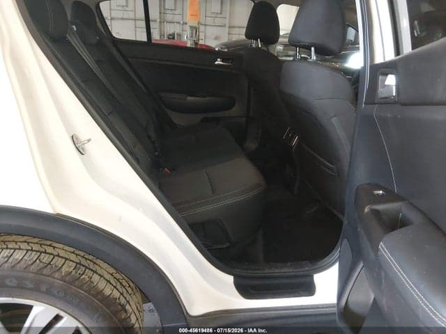 2017 KIA SPORTAGE LX 8