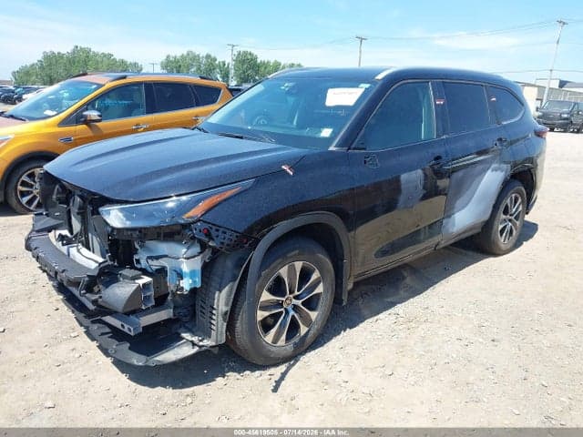 2024 TOYOTA HIGHLANDER XLE 2