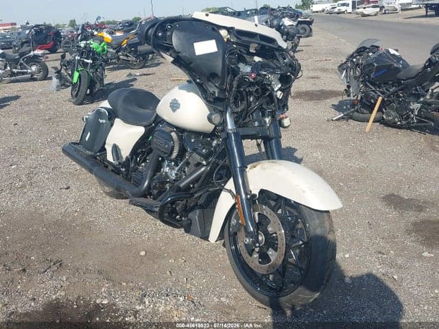 2022 HARLEY-DAVIDSON FLHXS - 1