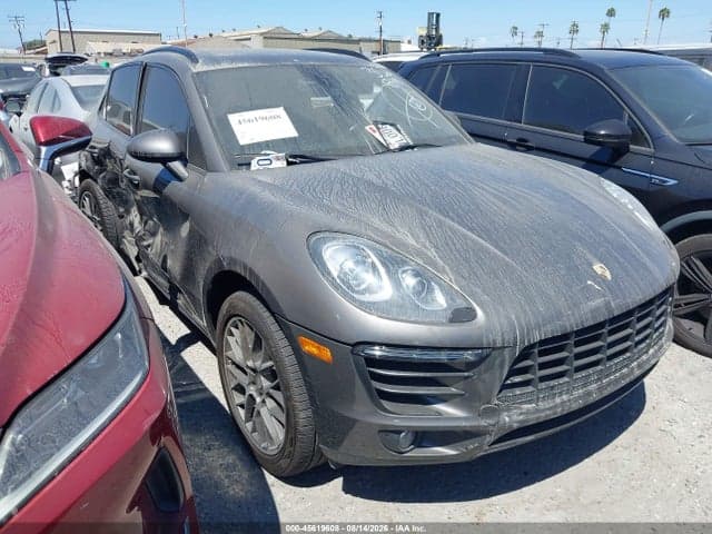 2018 PORSCHE MACAN 1