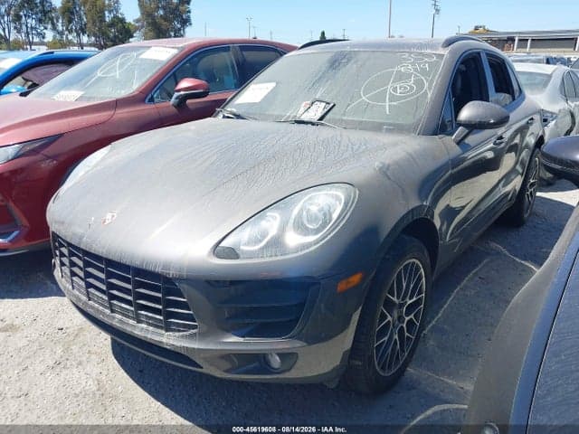 2018 PORSCHE MACAN 2