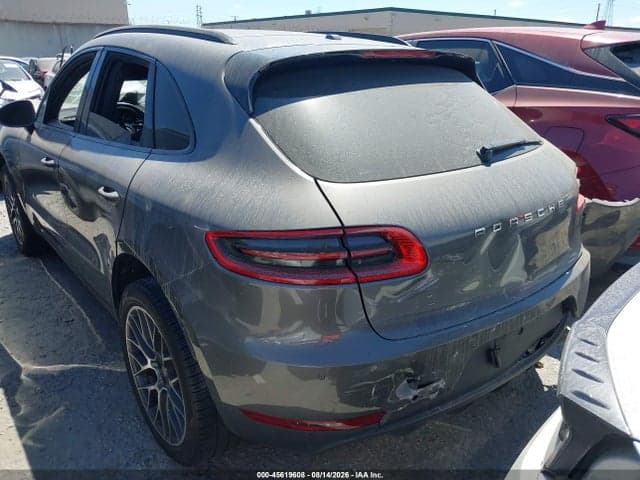 2018 PORSCHE MACAN 3