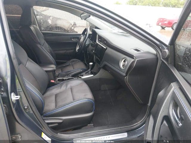 2019 TOYOTA COROLLA SE 5