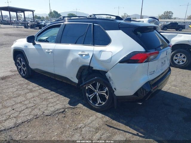 2024 TOYOTA RAV4 PRIME XSE 3