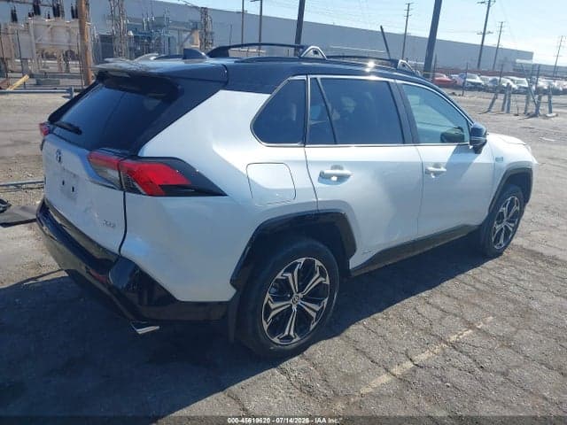 2024 TOYOTA RAV4 PRIME XSE 4