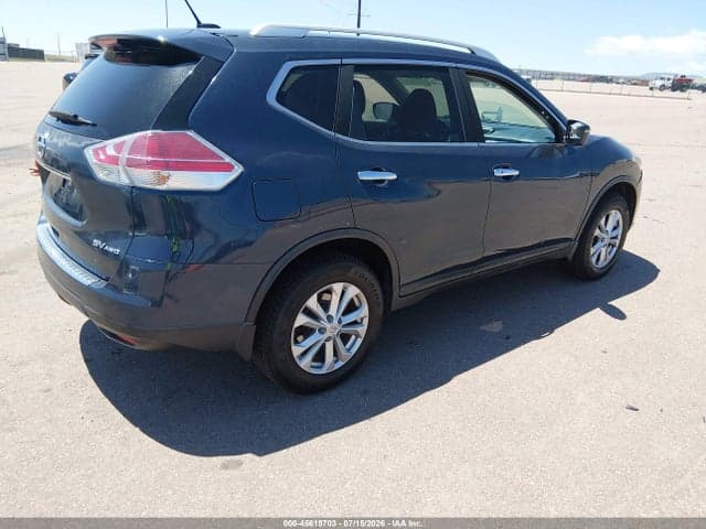 2016 NISSAN ROGUE SV 4
