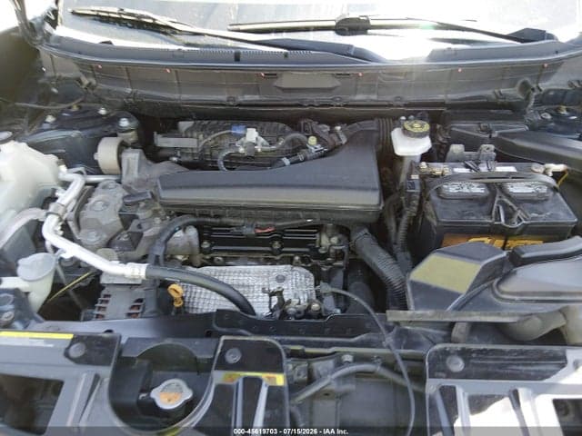 2016 NISSAN ROGUE SV 10