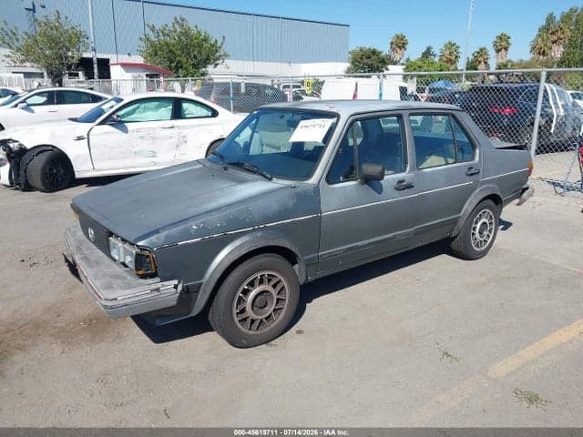 1984 VOLKSWAGEN JETTA DELUXE 2