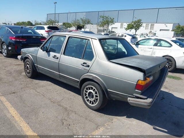 1984 VOLKSWAGEN JETTA DELUXE 3