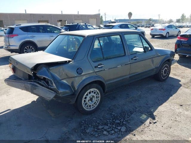 1984 VOLKSWAGEN JETTA DELUXE 4