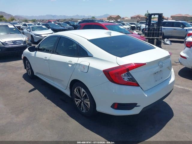2018 HONDA CIVIC EX-T 3