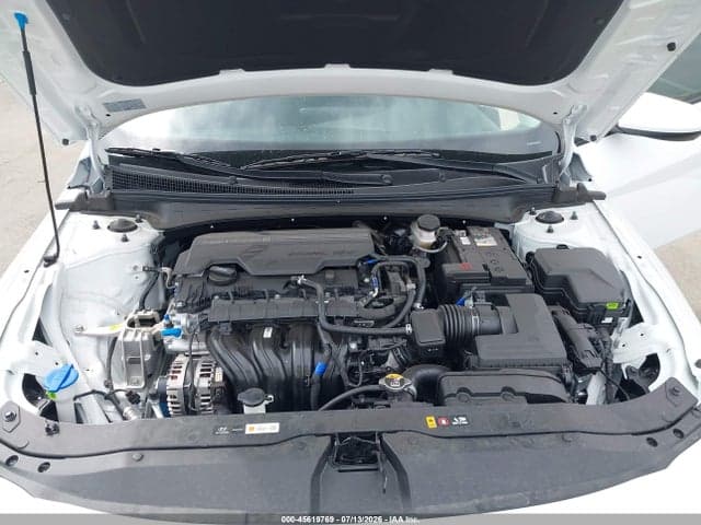 2026 HYUNDAI ELANTRA SE 10
