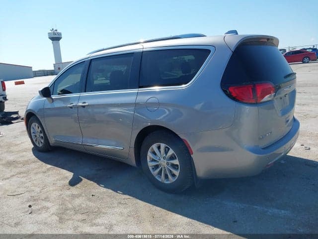 2019 CHRYSLER PACIFICA TOURING L 14