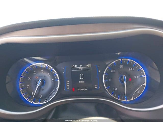 2019 CHRYSLER PACIFICA TOURING L 7