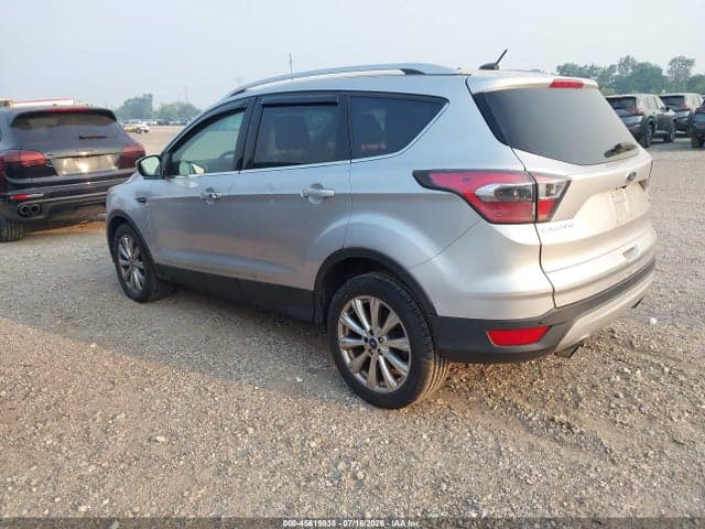 2017 FORD ESCAPE TITANIUM 3