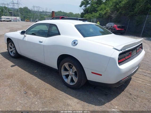 2021 DODGE CHALLENGER SXT 3