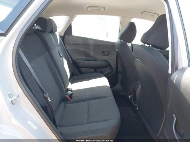 2026 HYUNDAI KONA SE 8