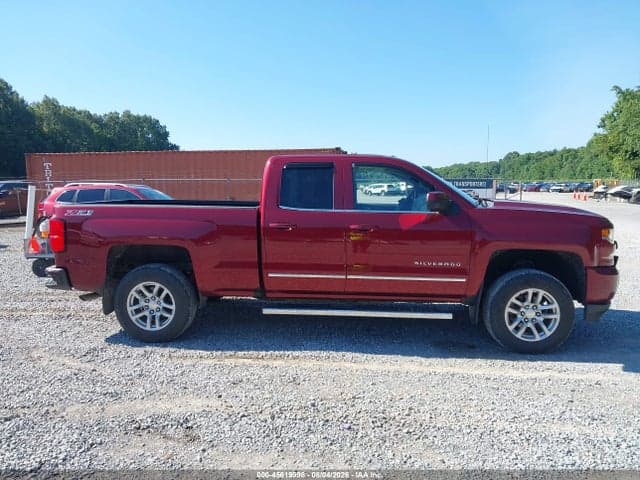 2017 CHEVROLET SILVERADO 1500 2LT 13