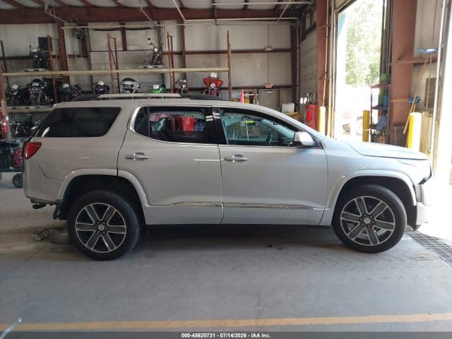 2017 GMC ACADIA DENALI 13