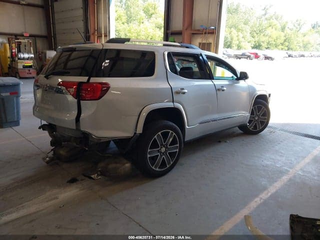 2017 GMC ACADIA DENALI 4