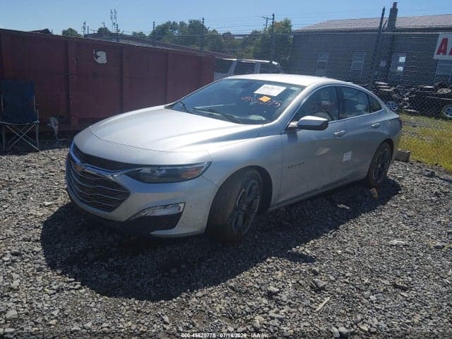2022 CHEVROLET MALIBU FWD LT 2