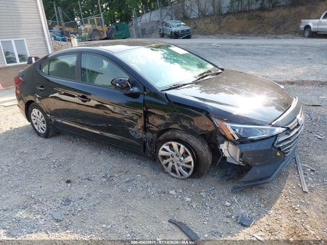 2020 HYUNDAI ELANTRA SE - 1
