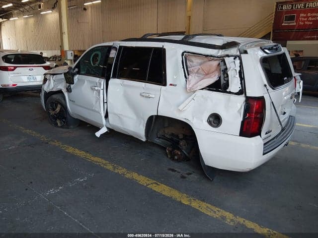 2017 CHEVROLET TAHOE LT 3