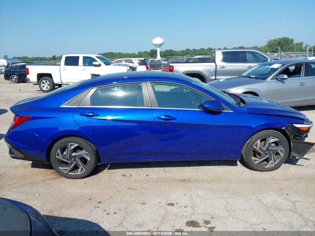 2024 HYUNDAI ELANTRA SEL 14