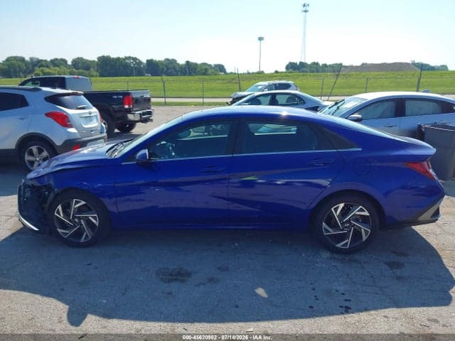 2024 HYUNDAI ELANTRA SEL 15